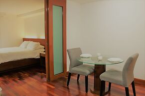 Condesa Suites