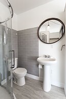 Whale House Guest House