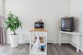 Whale House Guest House