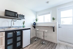 Whale House Guest House