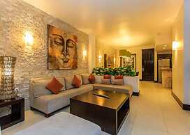 Aldea Thai 06 by Tripintravel