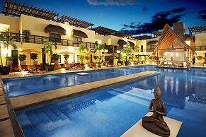 Aldea Thai 06 by Tripintravel