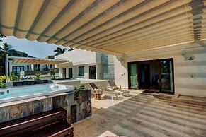 Oceanfront Exclusive Home