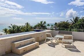 Oceanfront Exclusive Home