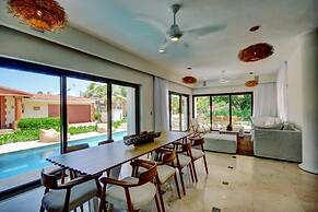 Oceanfront Exclusive Home