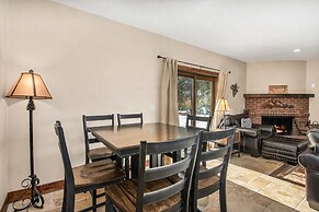 Snowline Vista Lodge -- Ev #3296 3 Bedroom Home by RedAwning