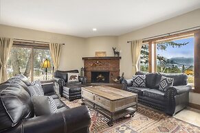 Snowline Vista Lodge -- Ev #3296 3 Bedroom Home by RedAwning