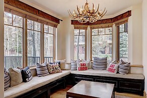 Private Gore Creek Townhome by RedAwning - Save 20% on 7+ Nights!