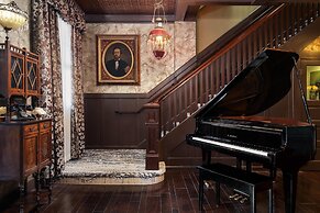 National Hotel Jackson, Tapestry Collection by Hilton