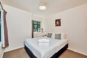 Ponsonby Holiday Home Near The City