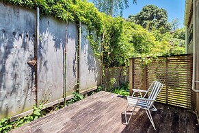 Ponsonby Holiday Home Near The City