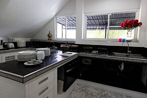 Private Pool Villa for Family & Friends