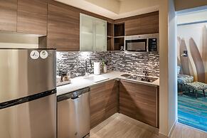 Element Dallas Downtown East