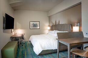 Element Dallas Downtown East