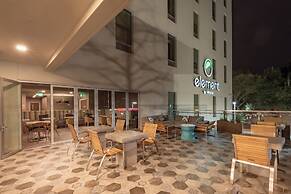 Element Dallas Downtown East