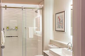 Element Dallas Downtown East