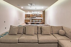 Element Dallas Downtown East