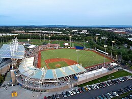 Staybridge Suites Hillsboro North by IHG