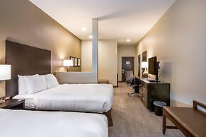 Comfort Suites Wooster near University Campus