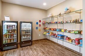 Comfort Suites Wooster near University Campus