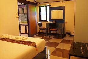 Wiang Kum Kam Resort