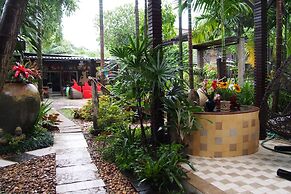 Wiang Kum Kam Resort