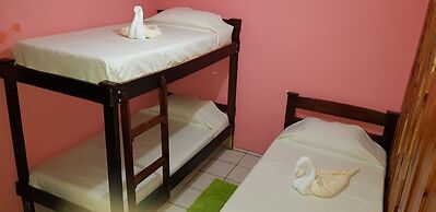 Moras Place B&B - Hostel