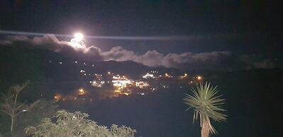 Moras Place B&B - Hostel