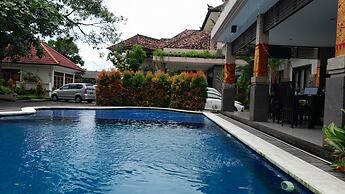 Dhyanapura City Hotel