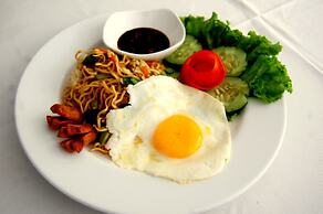 Dhyanapura City Hotel