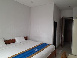 Dhyanapura City Hotel