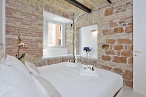 Design Flat for 4 near Colosseum