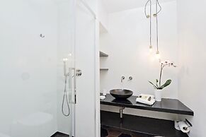 Design Flat for 4 near Colosseum