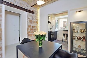 Design Flat for 4 near Colosseum