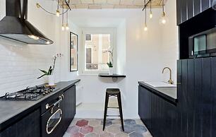 Design Flat for 4 near Colosseum