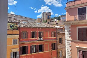 Comodo appartamento con due stanze al Colosseo