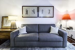 Luxury Flat in the Center of Rome