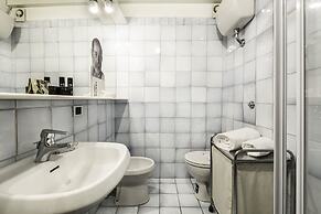 Luxury Flat in the Center of Rome