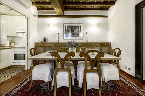 Luxury Flat in the Center of Rome