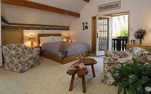 Swiss Woods B&B Inn