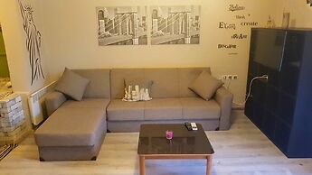 George's apartments by the airport