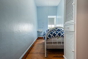 Narragansett Inn