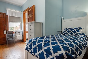 Narragansett Inn