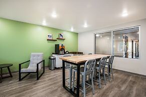 WoodSpring Suites Carol Stream - Chicago