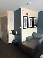 AmericInn by Wyndham Windom
