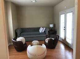 Entire Premium Spacious Luxury Home