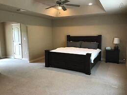 Entire Premium Spacious Luxury Home