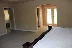 Entire Premium Spacious Luxury Home