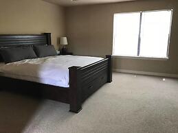 Entire Premium Spacious Luxury Home