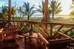 Seaside Garden Lodge Mompiche